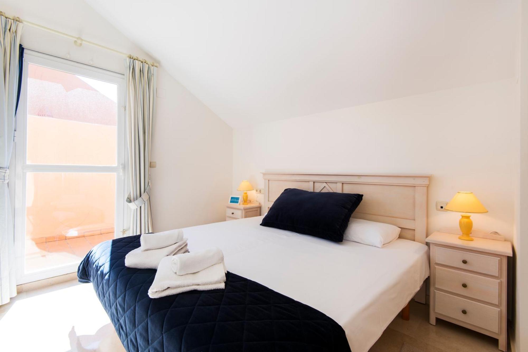 Rentandhomes Penthouse Elviria Golf Marbella Exterior photo